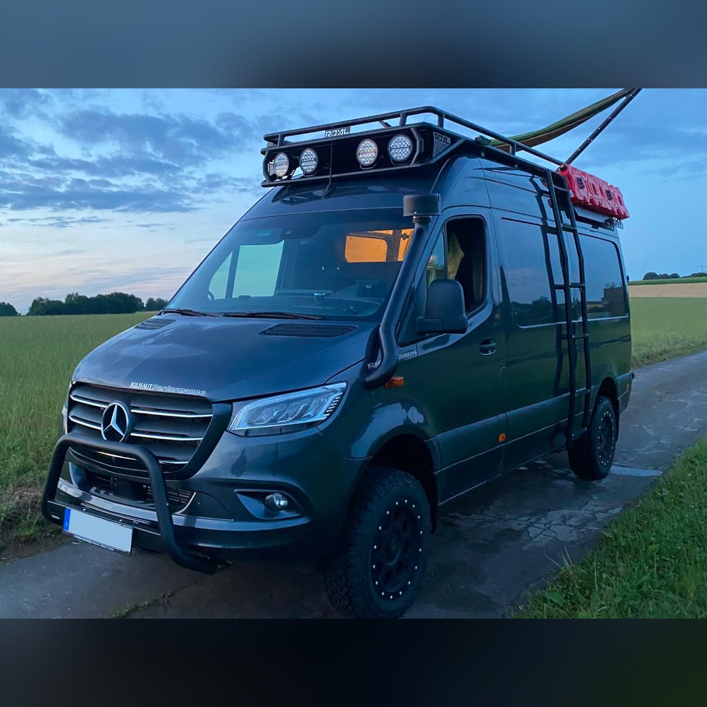 Dachträger Sprinter von ROAL-VANS – Einbaubeispiel 10