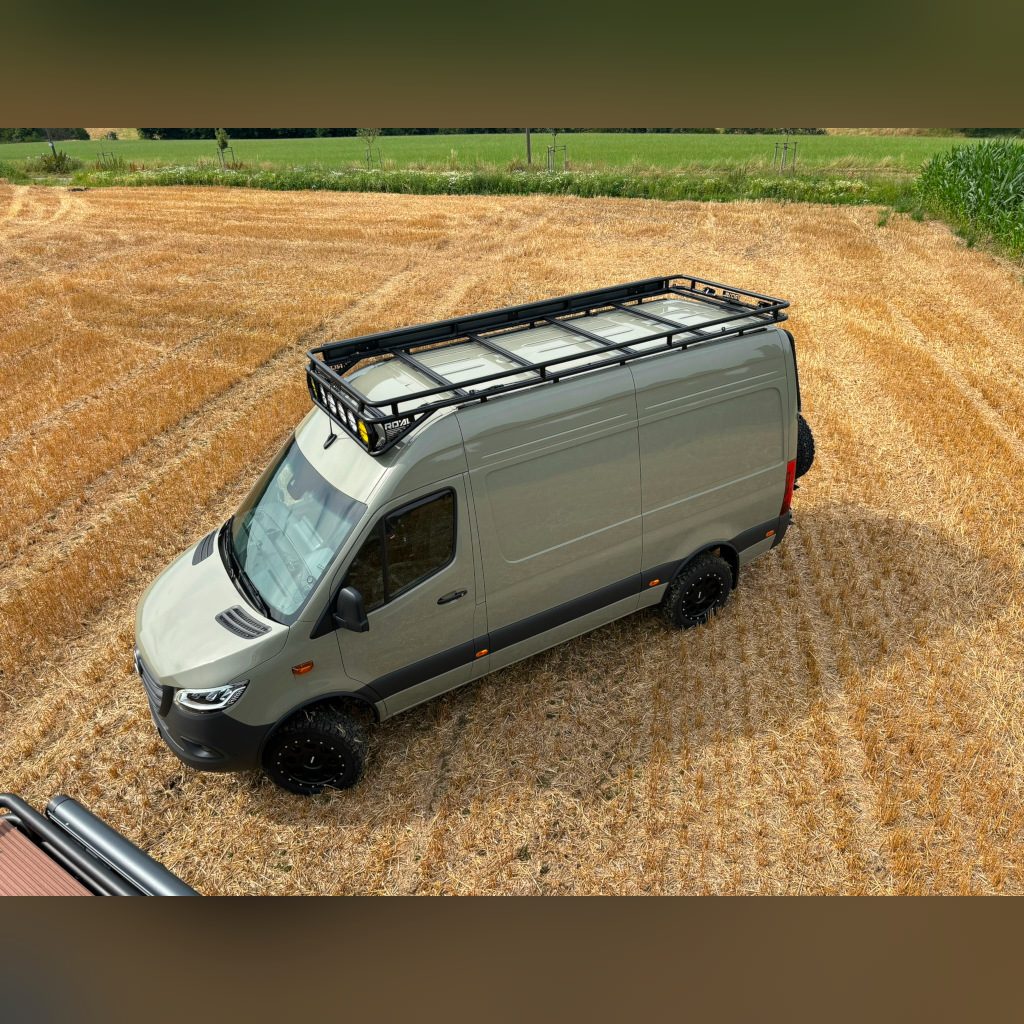 Dachträger Sprinter von ROAL-VANS – Einbaubeispiel 7