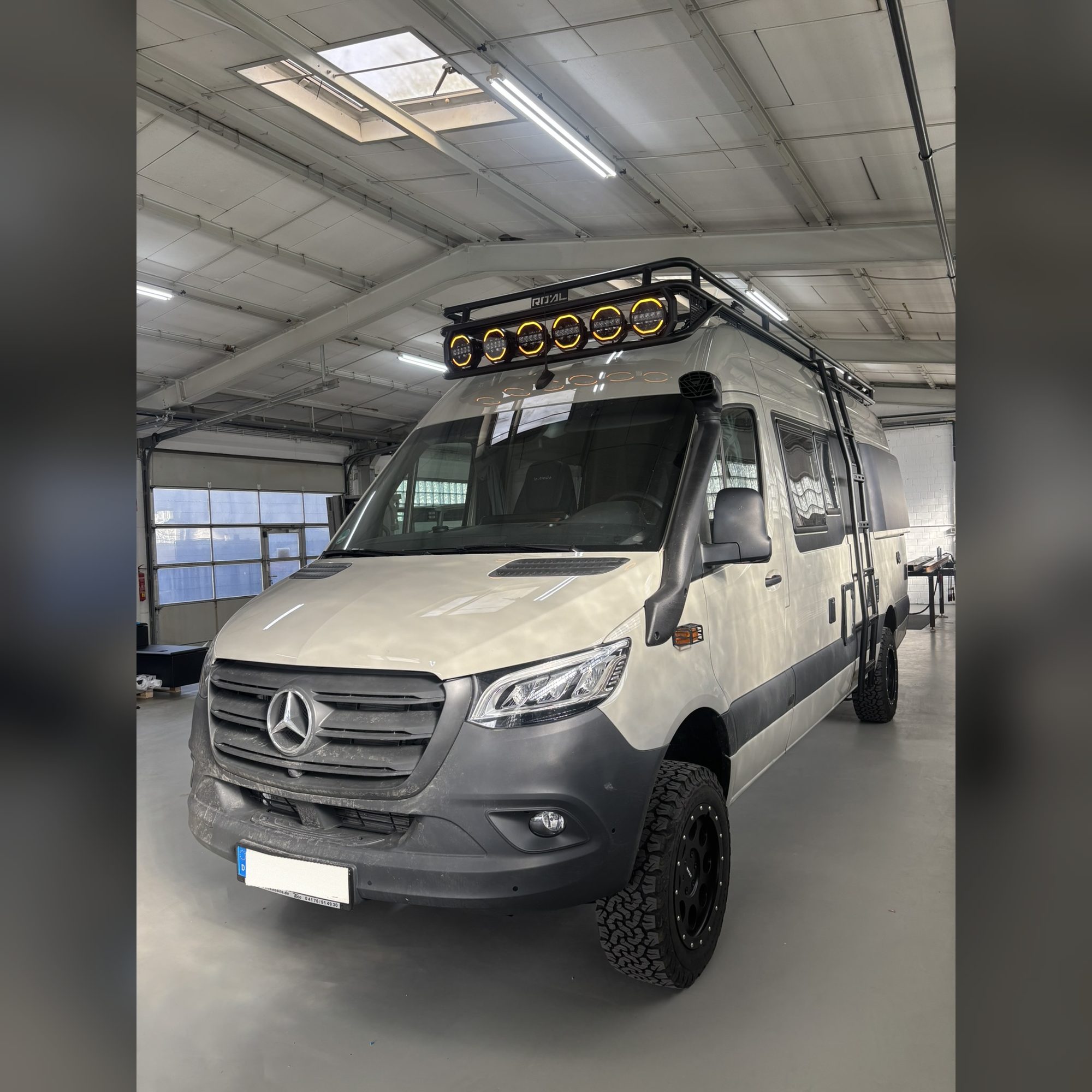 Dachträger Sprinter von ROAL-VANS – Einbaubeispiel 8