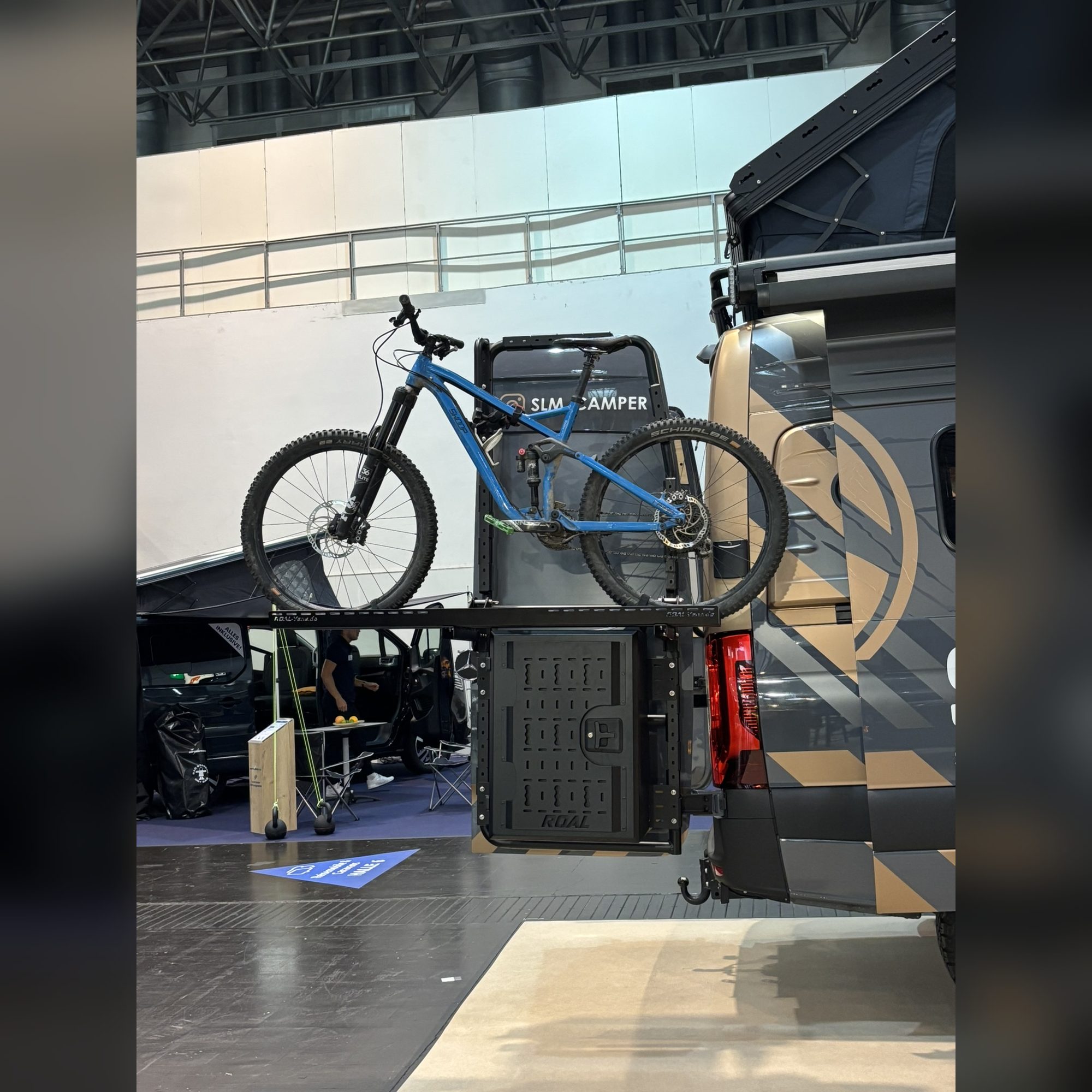Fahrradträger Klapp-Modul von ROAL-VANS – Einbaubeispiel 6