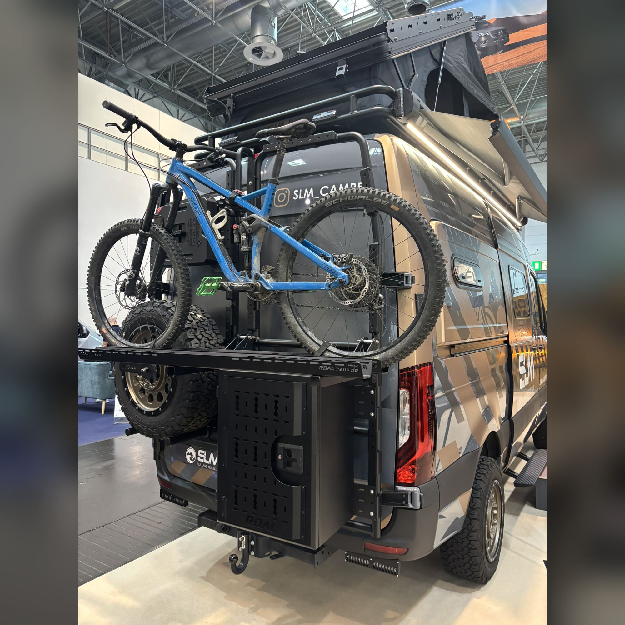 Fahrradträger Klapp-Modul von ROAL-VANS – Einbaubeispiel 7